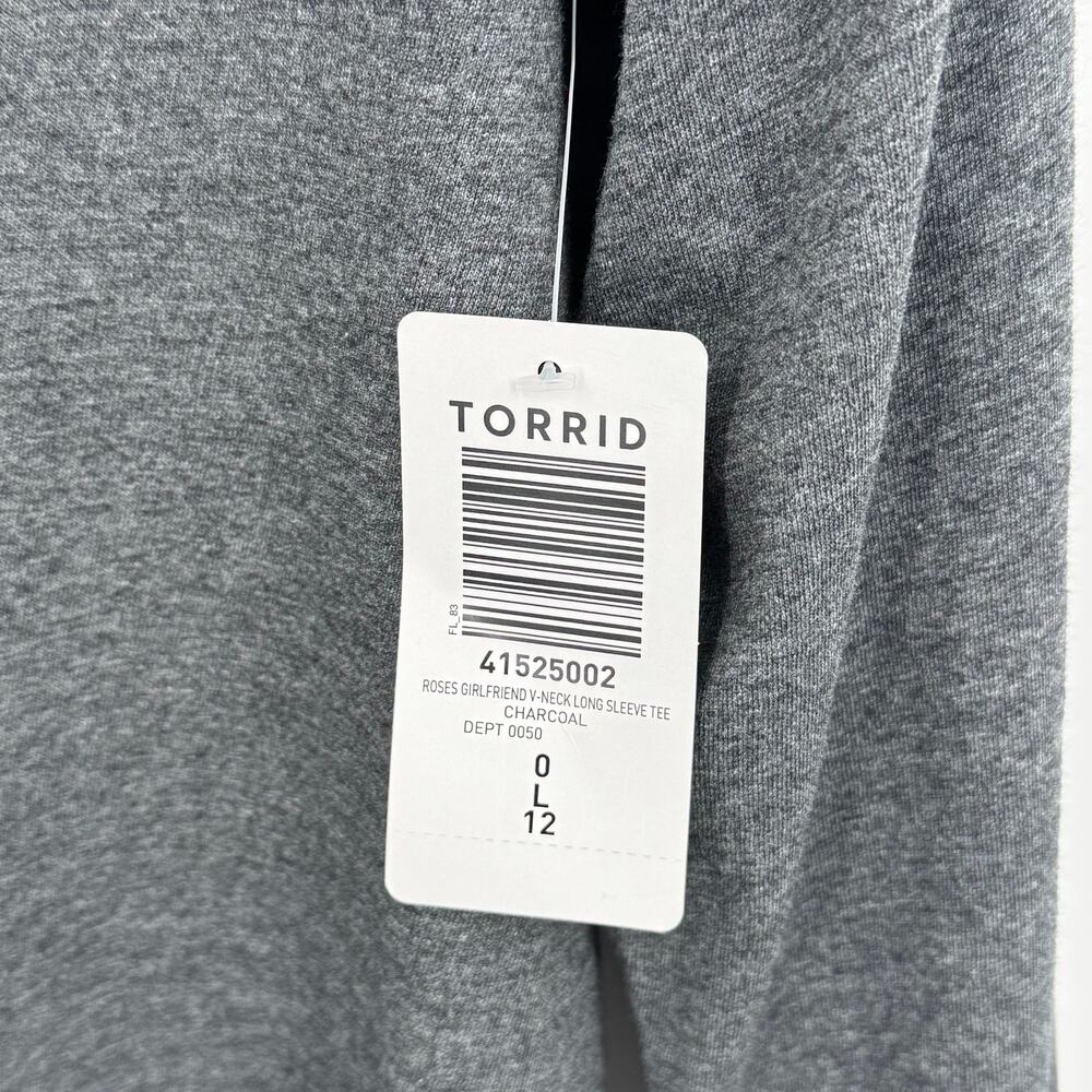 Torrid blouse large Roses Flocked Girlfriend V-Neck Long Sleeve Tee gray NEW - Picture 7 of 8